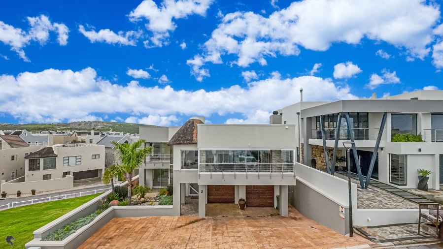 5 Bedroom Property for Sale in Waterfront Western Cape